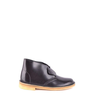 Botas negras de cuero con cordones