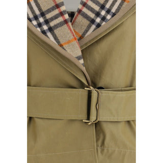 Beige Baumwollkleidung