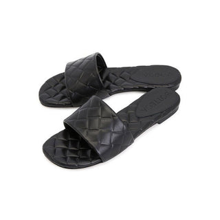 Mules de piel de cordero negro