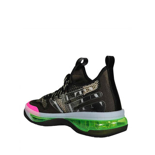 Schwarze sportliche Stoff-Sneaker