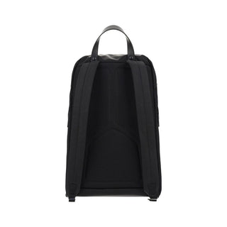 Mochila negra de poliamida reciclada