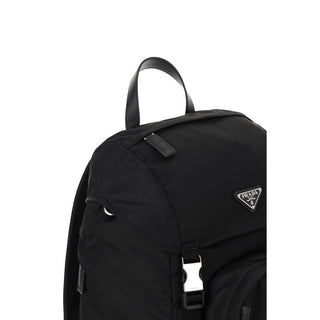 Mochila negra de poliamida reciclada