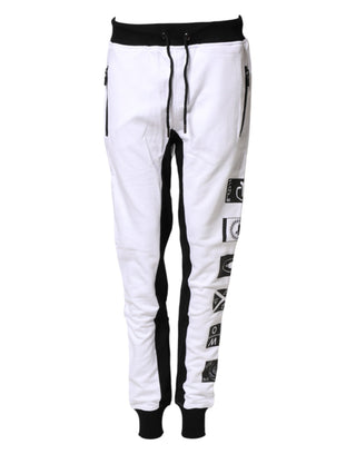 Schwarze, schmale Jogginghose