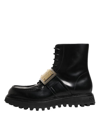 Botas negras de cuero con placa DG y cordones