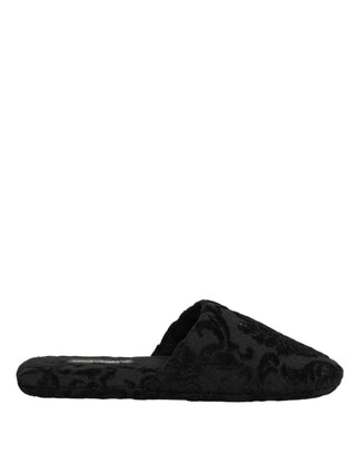 Zapatillas planas negras con logo bordado