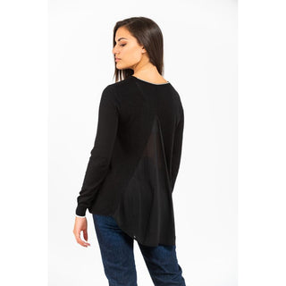 Camiseta negra de viscosa con manga larga