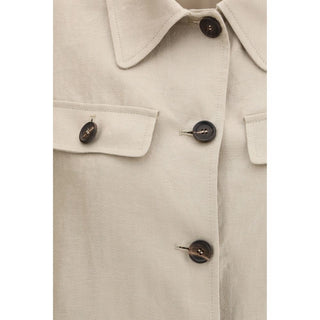 Beige Leinenkleidung