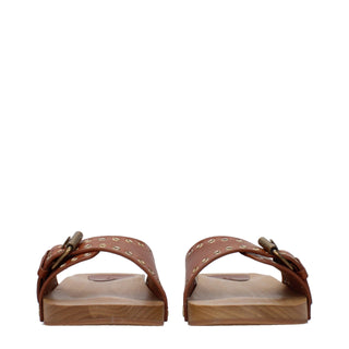 Zapatillas de cuero marrón