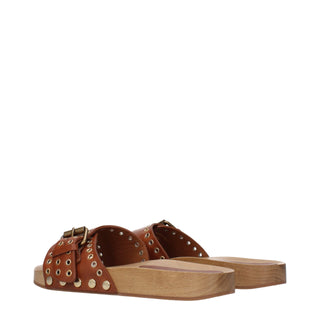 Zapatillas de cuero marrón
