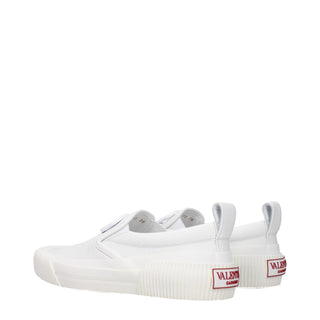 Mocasines blancos de cuero sin cordones