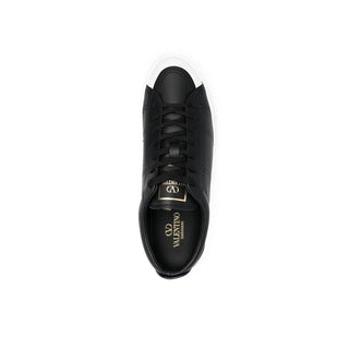 Zapatillas de piel de becerro negra