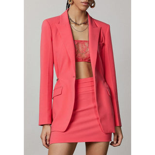 Traje de falda rojo de poliéster