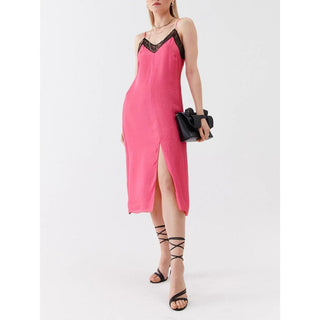 Fuchsiafarbenes Viskose-Freizeitkleid
