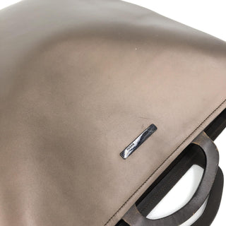 Braune Lederhandtasche