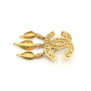 Broche con Logo CC Chapado en Oro