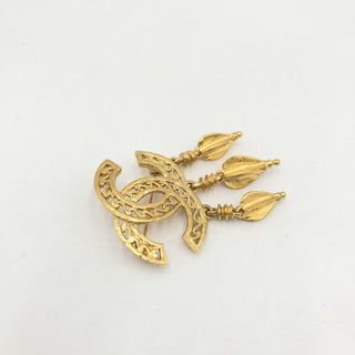 Broche con Logo CC Chapado en Oro