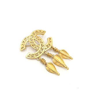 Broche con Logo CC Chapado en Oro