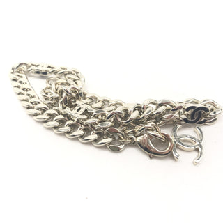 Collar de Cadena Curb en Tono Plateado