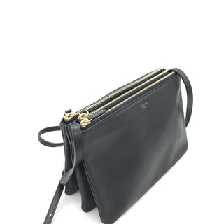 Trio-Schultertasche aus schwarzem Leder