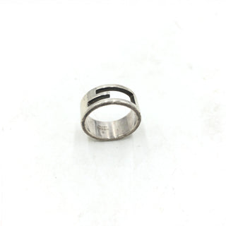 Gucci G Logo Ring