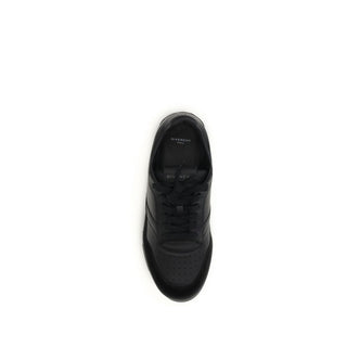 Zapatillas bajas negras de piel de becerro Bos Taurus