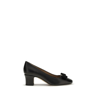 Zapatos de tacón medio negros de piel de becerro Bos Taurus