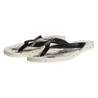 Chanclas blancas con estampado de piña