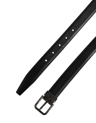 Cinturón clásico de cuero negro para hombre con hebilla metálica