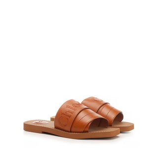 Sandalen aus braunem Kalbsleder