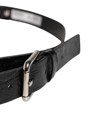Gürtel aus schwarzem exotischem Leder mit silberner Metallschnalle