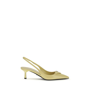 Bicolor-Kalbsleder-Pumps mit hohem Absatz