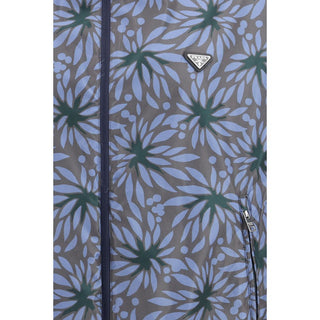 Blaue Jacke aus recyceltem Polyamid