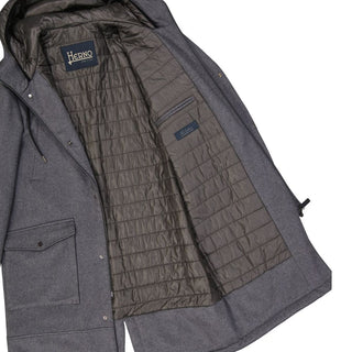 Abrigo de cachemira gris