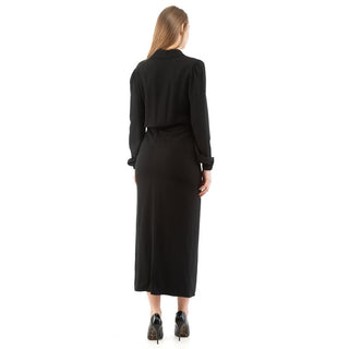 Vestido casual negro de marabú