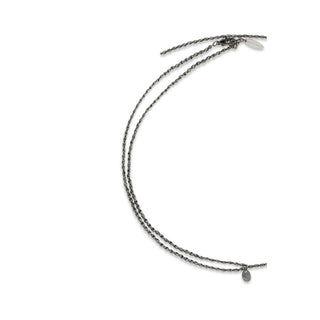 Collar de metal plateado