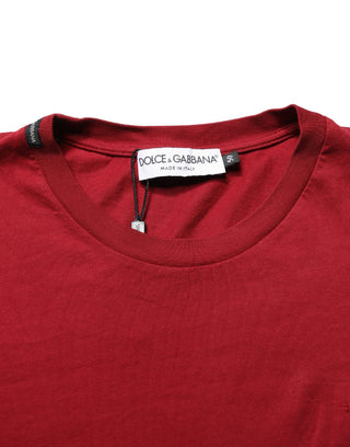 Weinrotes Baumwoll-Rundhals-T-Shirt mit kurzen Ärmeln