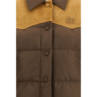 Braune, durchgehende Jacke aus recyceltem Polyester