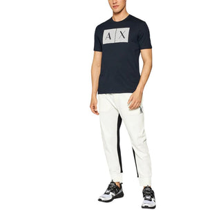 Blaues Baumwoll-T-Shirt