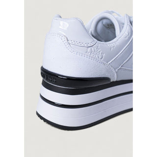 Zapatillas blancas de plataforma de poliéster
