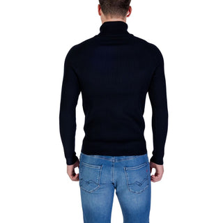 Blauer Viskose-Rollkragenpullover