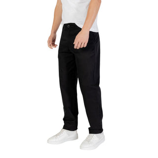 Schwarze, enge Baumwollhose