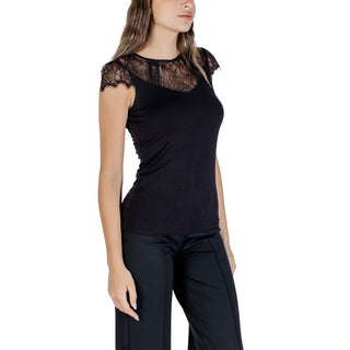 Blusa de viscosa negra