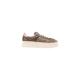 Zapatillas de cuero artificial marrones