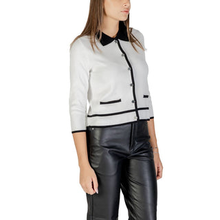 Sudadera de viscosa negra y blanca