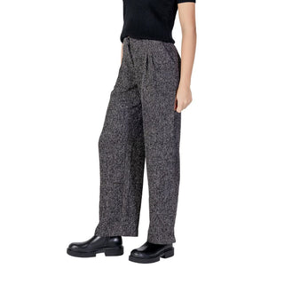 Pantalones acampanados de poliéster negro