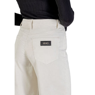 Pantalones casuales de algodón beige  