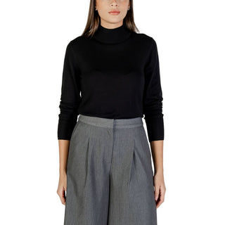 Schwarzer Rollkragenpullover aus Viskose