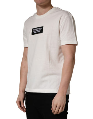 Weißes T-Shirt für Herren mit Rundhalsausschnitt und Logo-Aufnäher aus Baumwolle