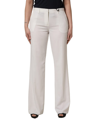 Pantalones chinos blancos de pierna ancha y talle medio para mujer