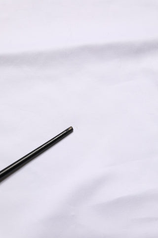 Weiße Chino Damenhose mit geradem Bein und mittelhohem Bund